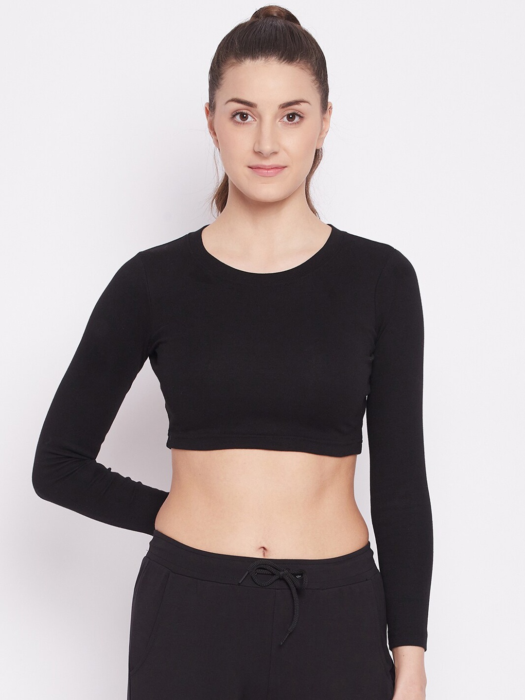 

ATHLISIS Black Ribbed Fitted Crop Top