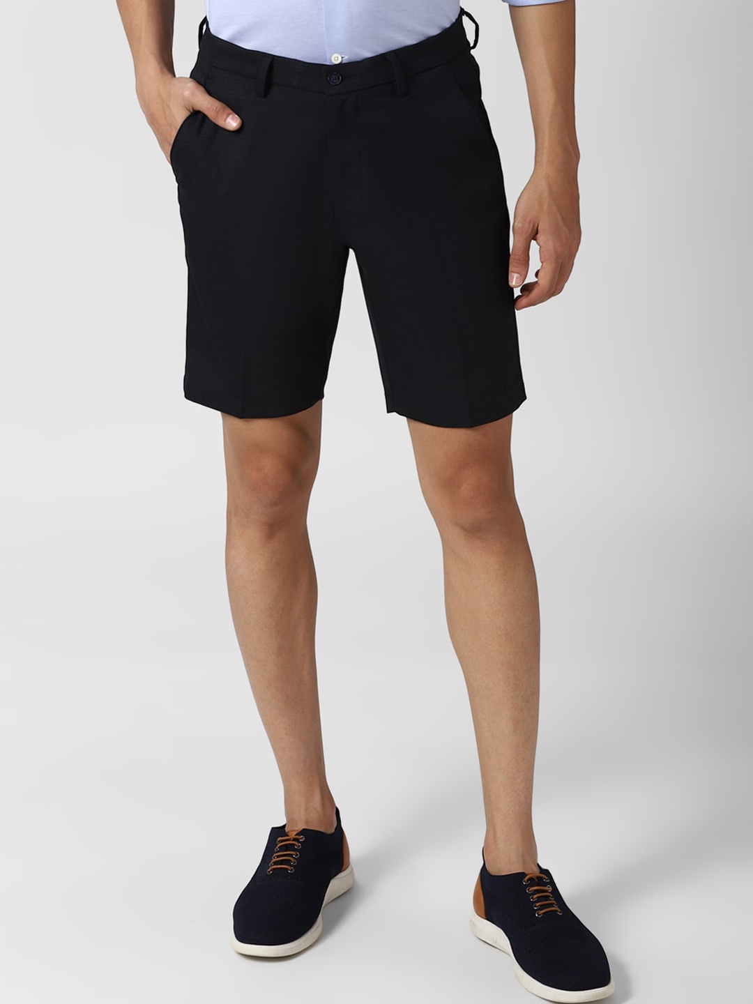 

Peter England Men Black Slim Fit Shorts