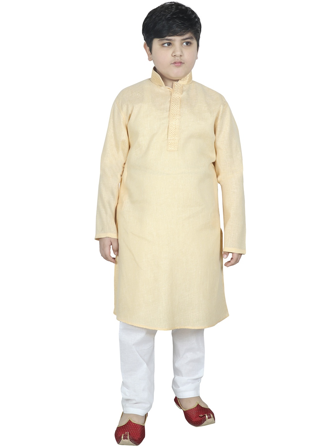 

SG YUVRAJ Boys Beige & White Pure Cotton Kurta with Pyjamas