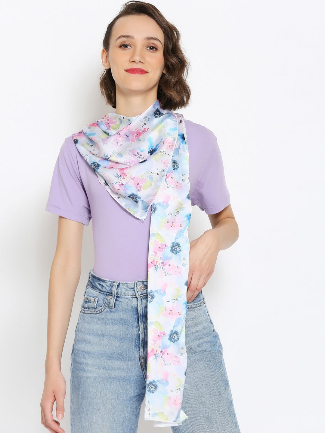 

Dupatta Bazaar Women Blue & Pink Floral Printed Satin Scarves