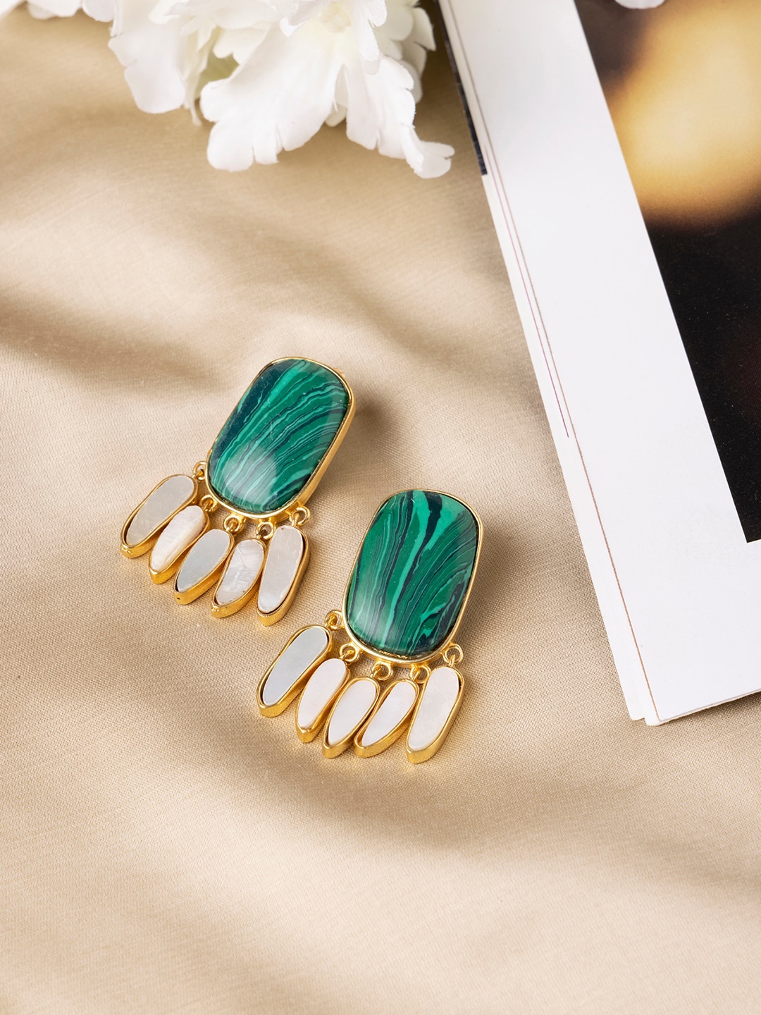 

INDYA Green & Gold-Toned Geometric Drop Earrings