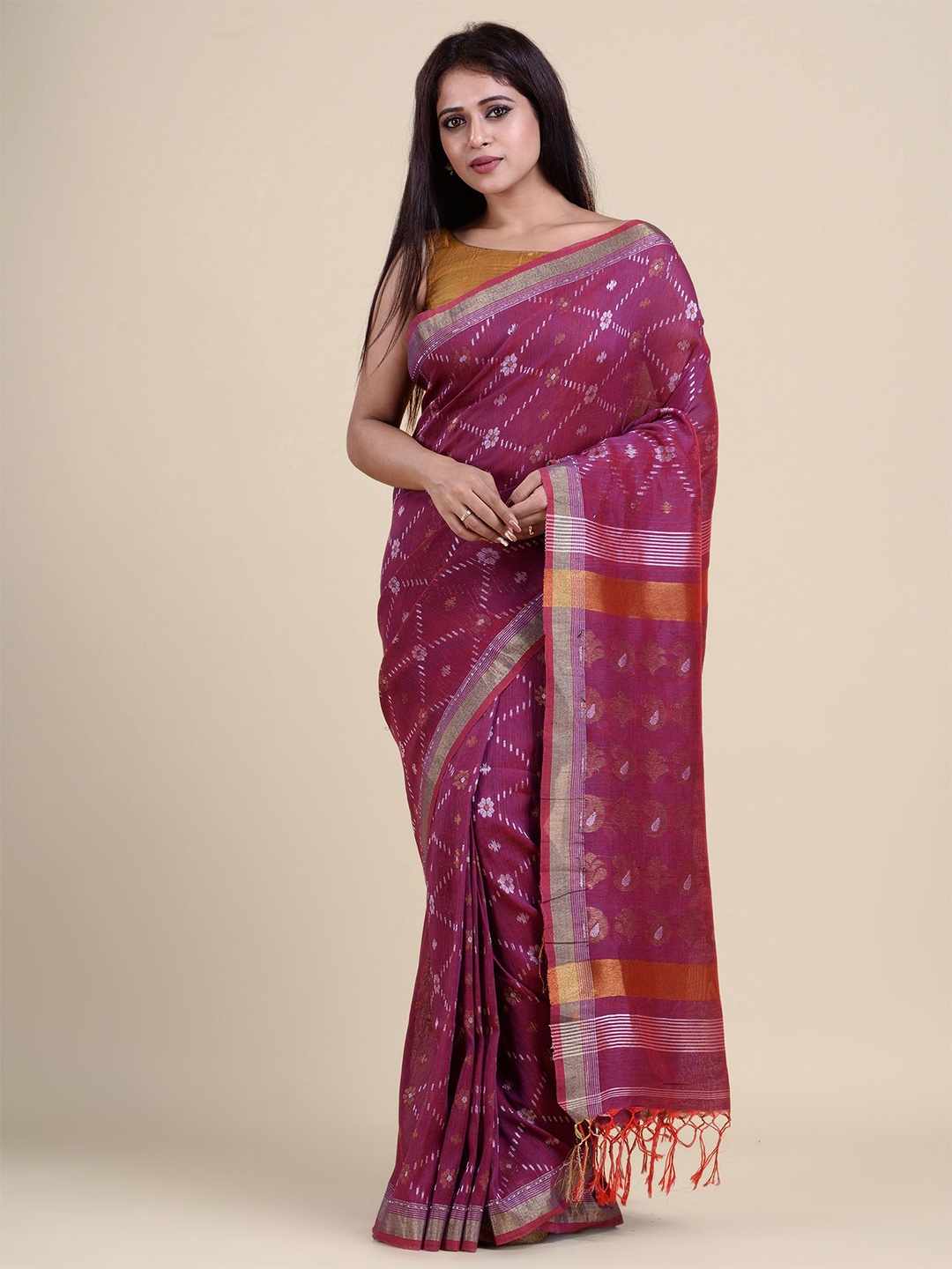 

Charukriti Violet & Gold-Toned Woven Design Pure Linen Saree