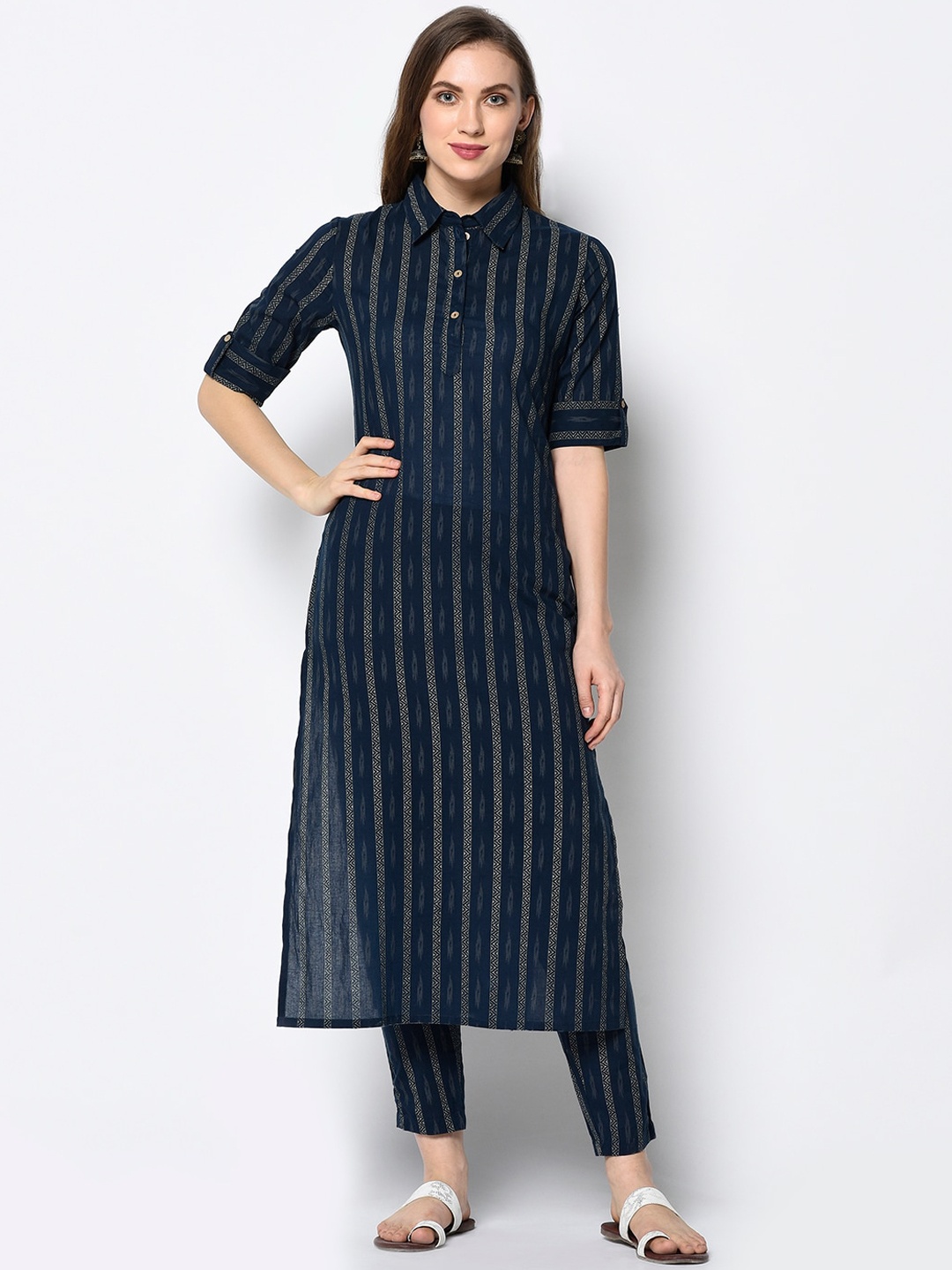 

antaran Women Navy Blue Striped Pure Cotton Kurta with Trousers