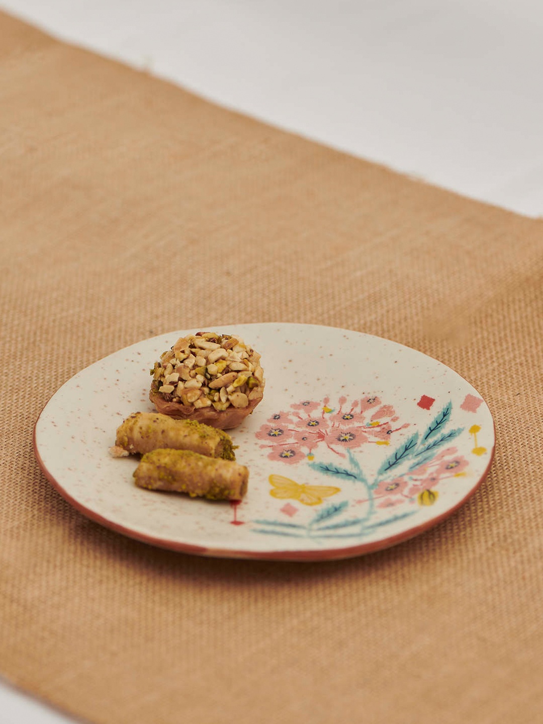 

Chumbak White & Turquoise Blue 1 Pieces Ethnic Motifs Printed Ceramic Matte Plates