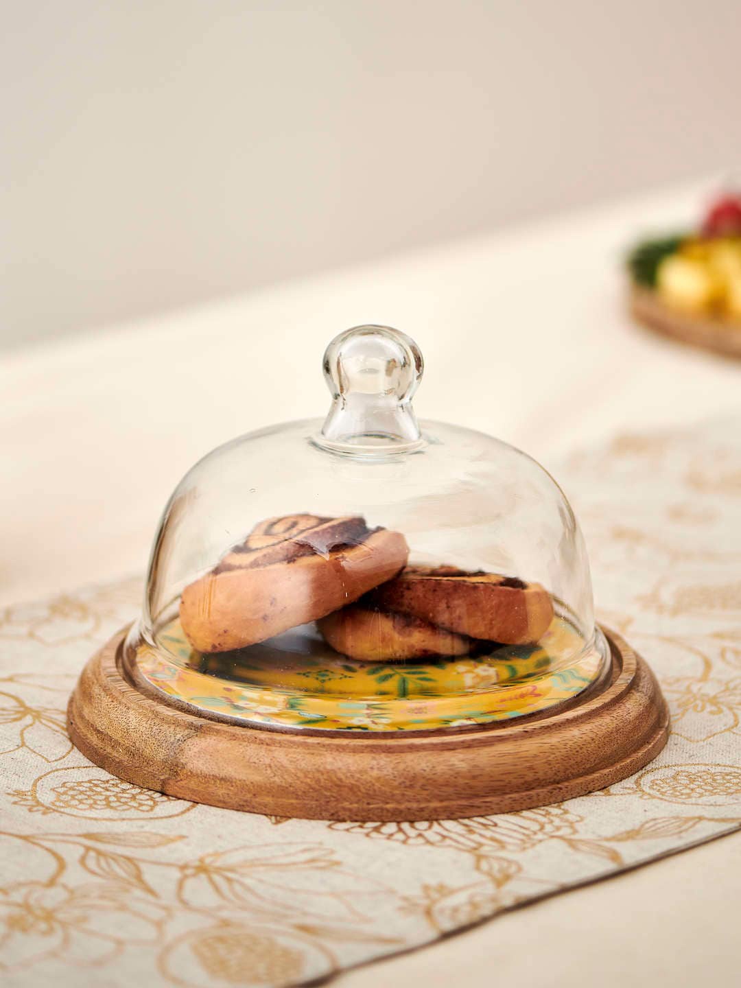 

Chumbak Yellow & Brown Printed Wooden Cake Cloche
