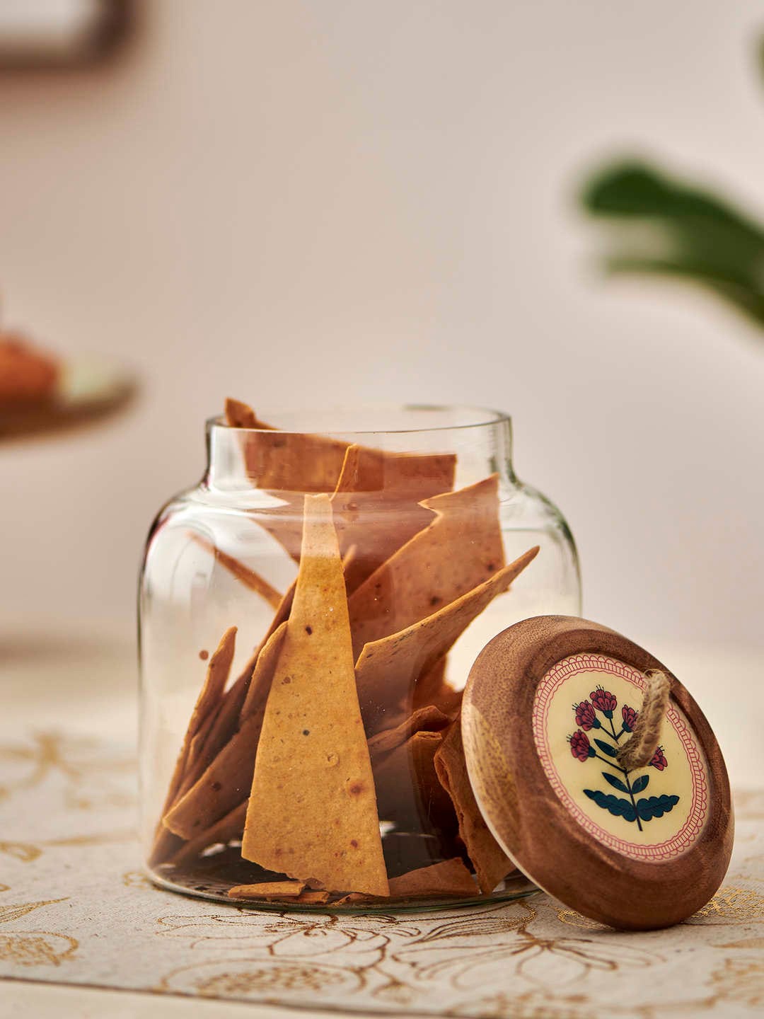 

Chumbak White Glass Jar With Wooden Lid