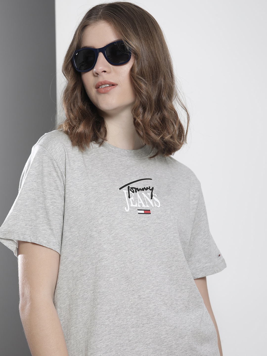 

Tommy Hilfiger Women Grey Melange Brand Logo Printed Organic Cotton T-shirt