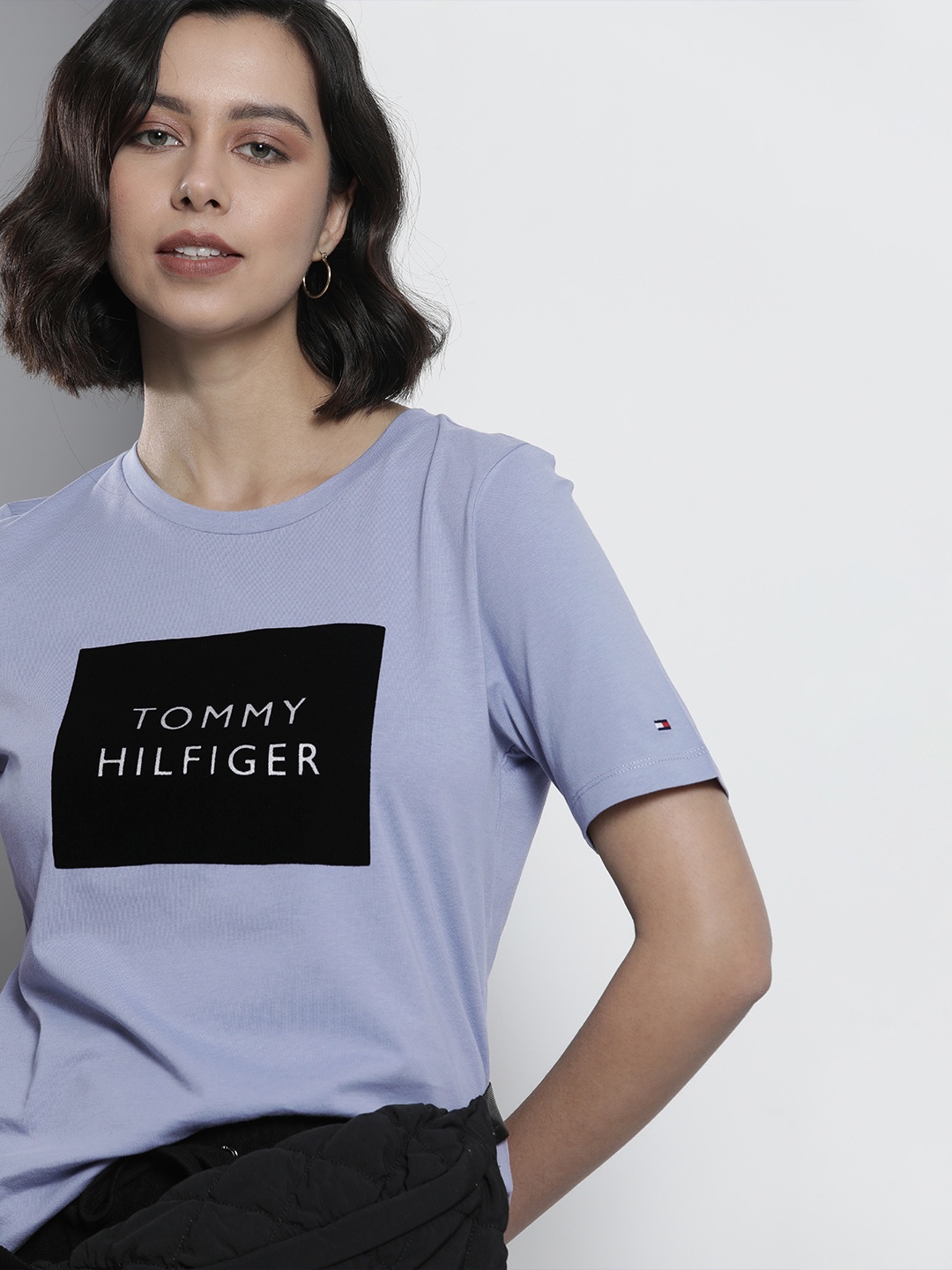 

Tommy Hilfiger Women Blue Typography Printed Casual T-shirt