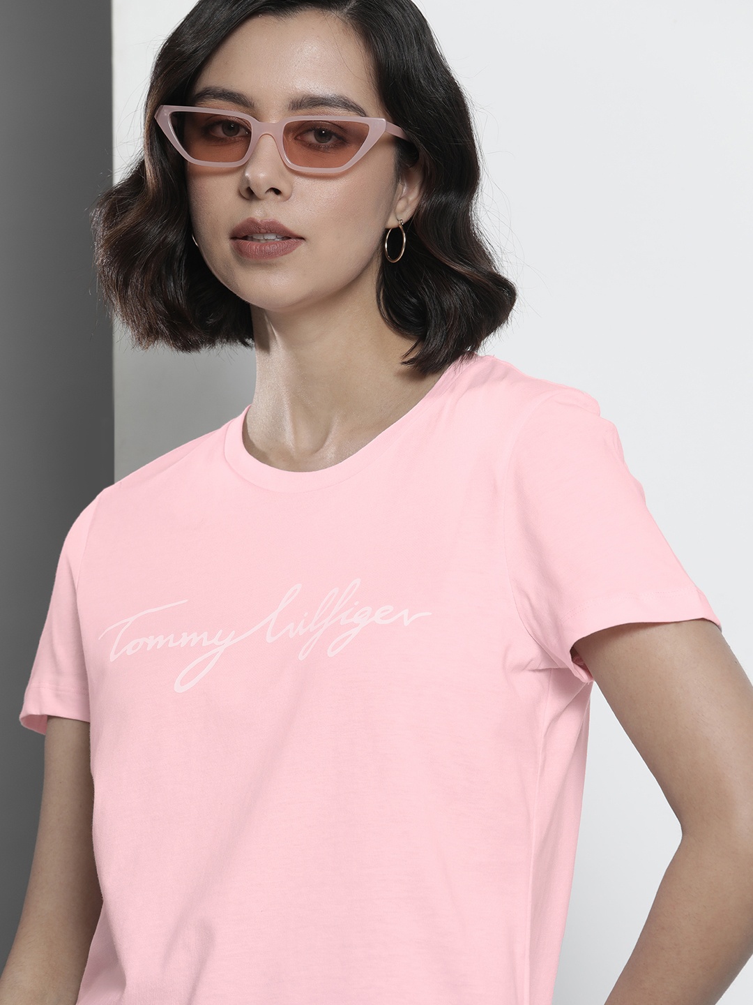 

Tommy Hilfiger Women Pink Typography Printed Casual T-shirt