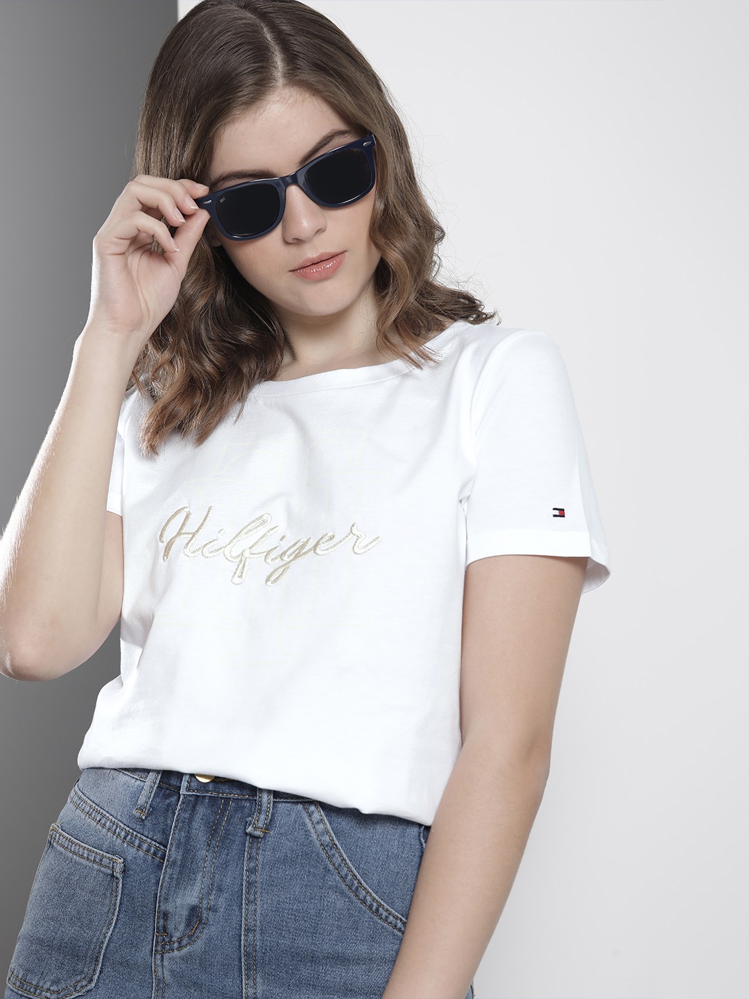 

Tommy Hilfiger Women White Embroidered T-shirt