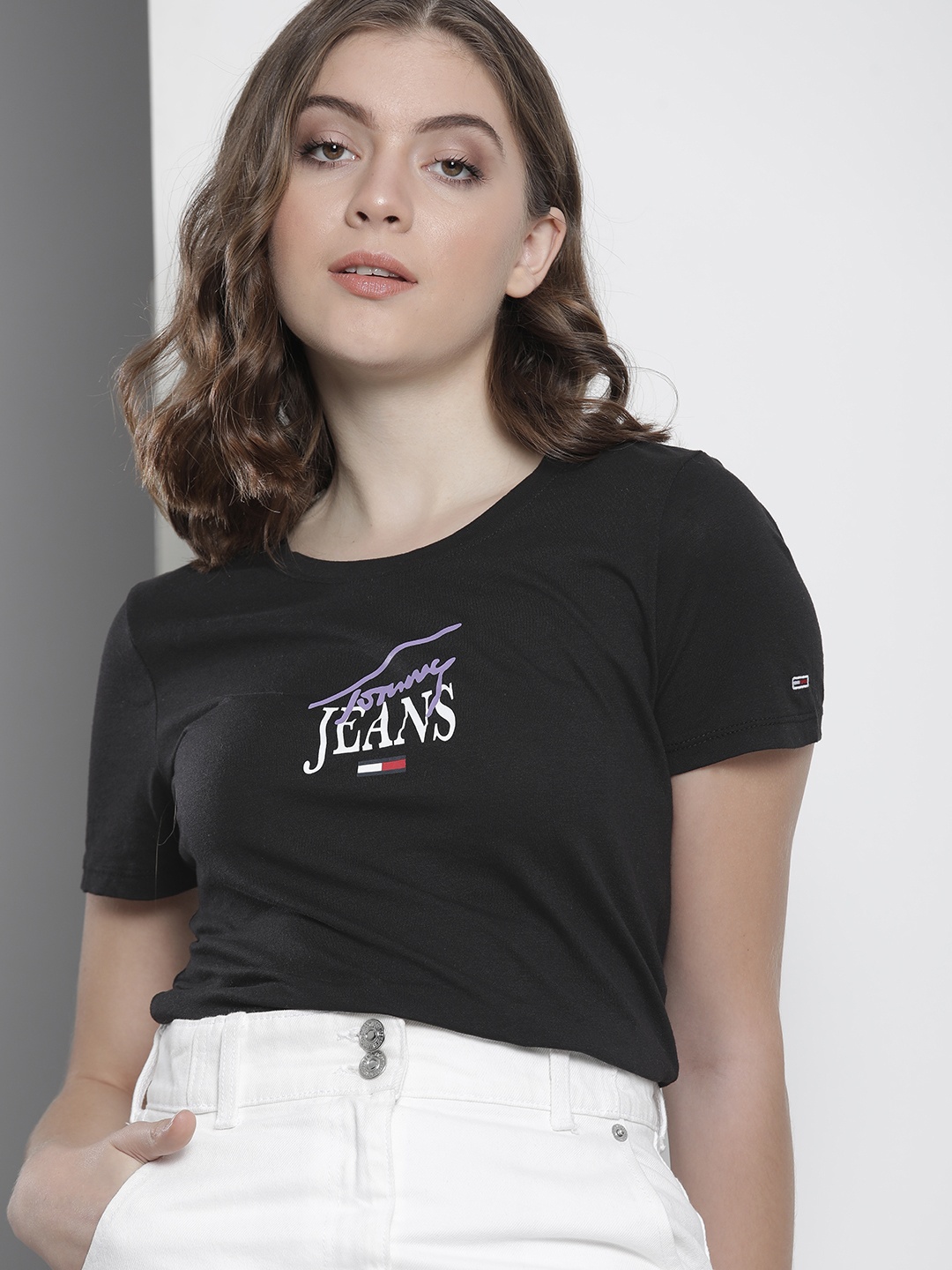 

Tommy Hilfiger Women Black & White Brand Logo Printed Slim Fit T-shirt