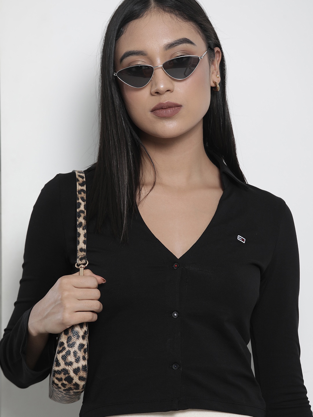 

Tommy Hilfiger Black Solid Shirt Style Crop Top