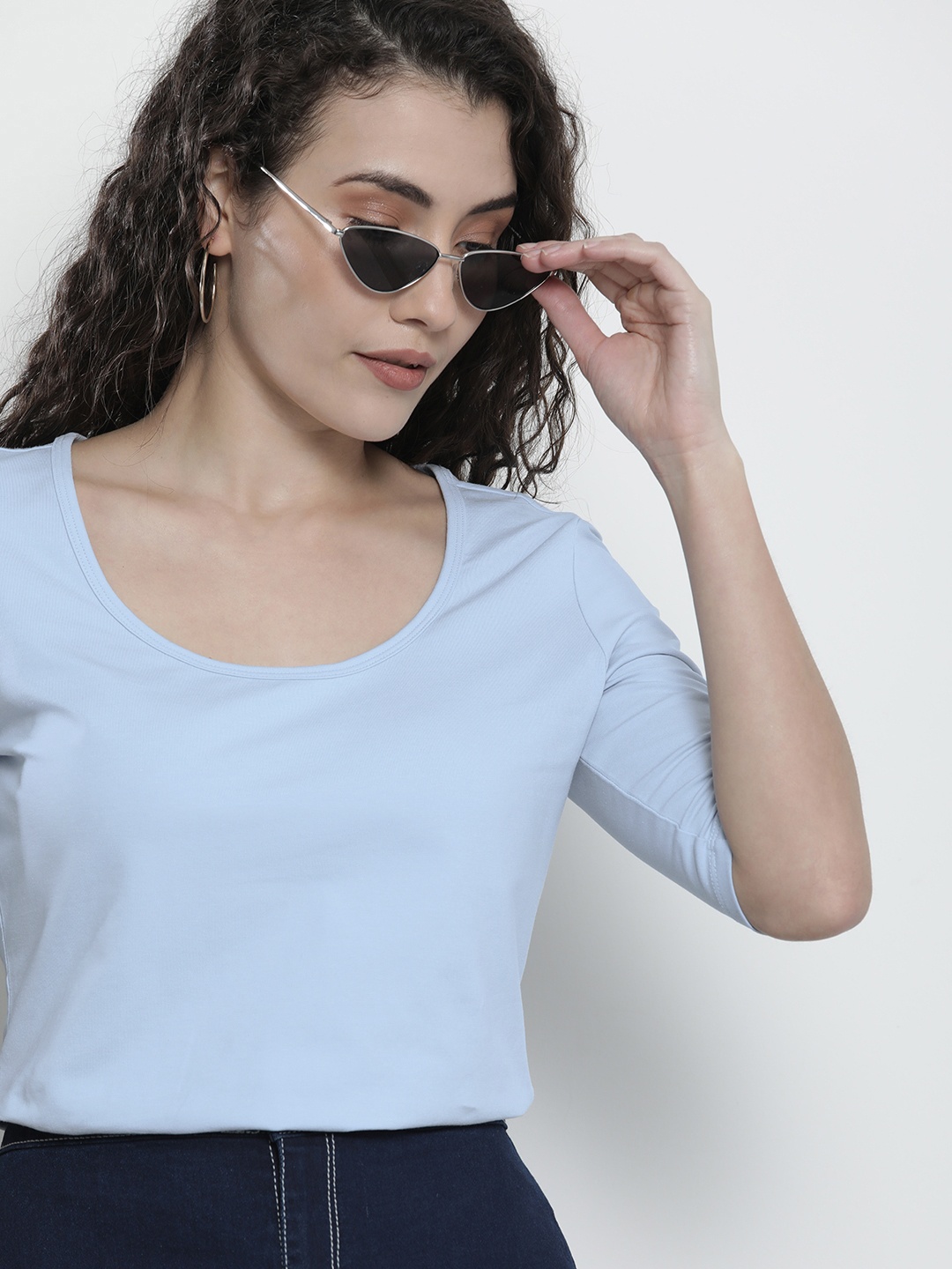 

Tommy Hilfiger Women Blue Organic Cotton Slim Fit T-shirt