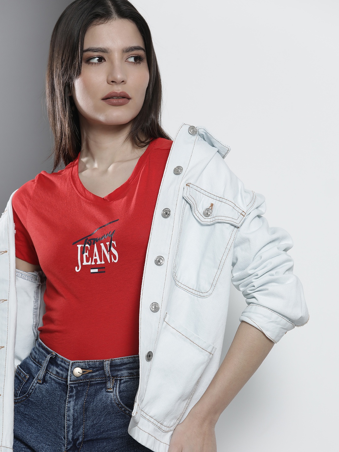 

Tommy Hilfiger Women Red Brand Logo Printed Slim Fit T-shirt