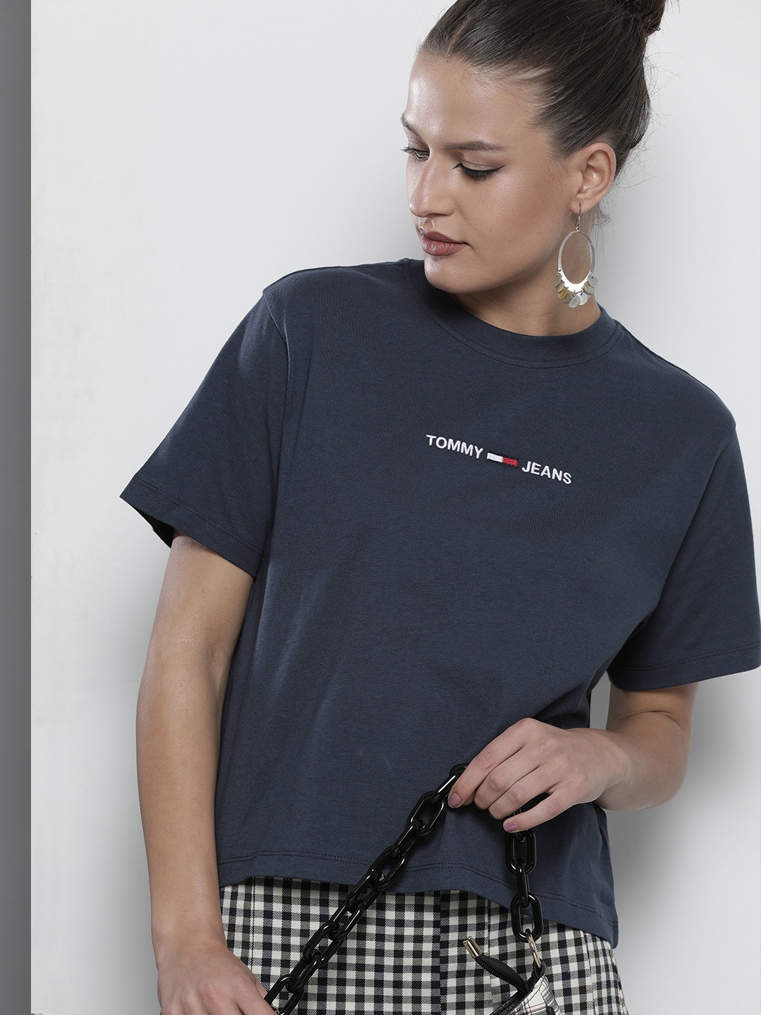 

Tommy Hilfiger Women Blue Brand Logo Printed T-shirt