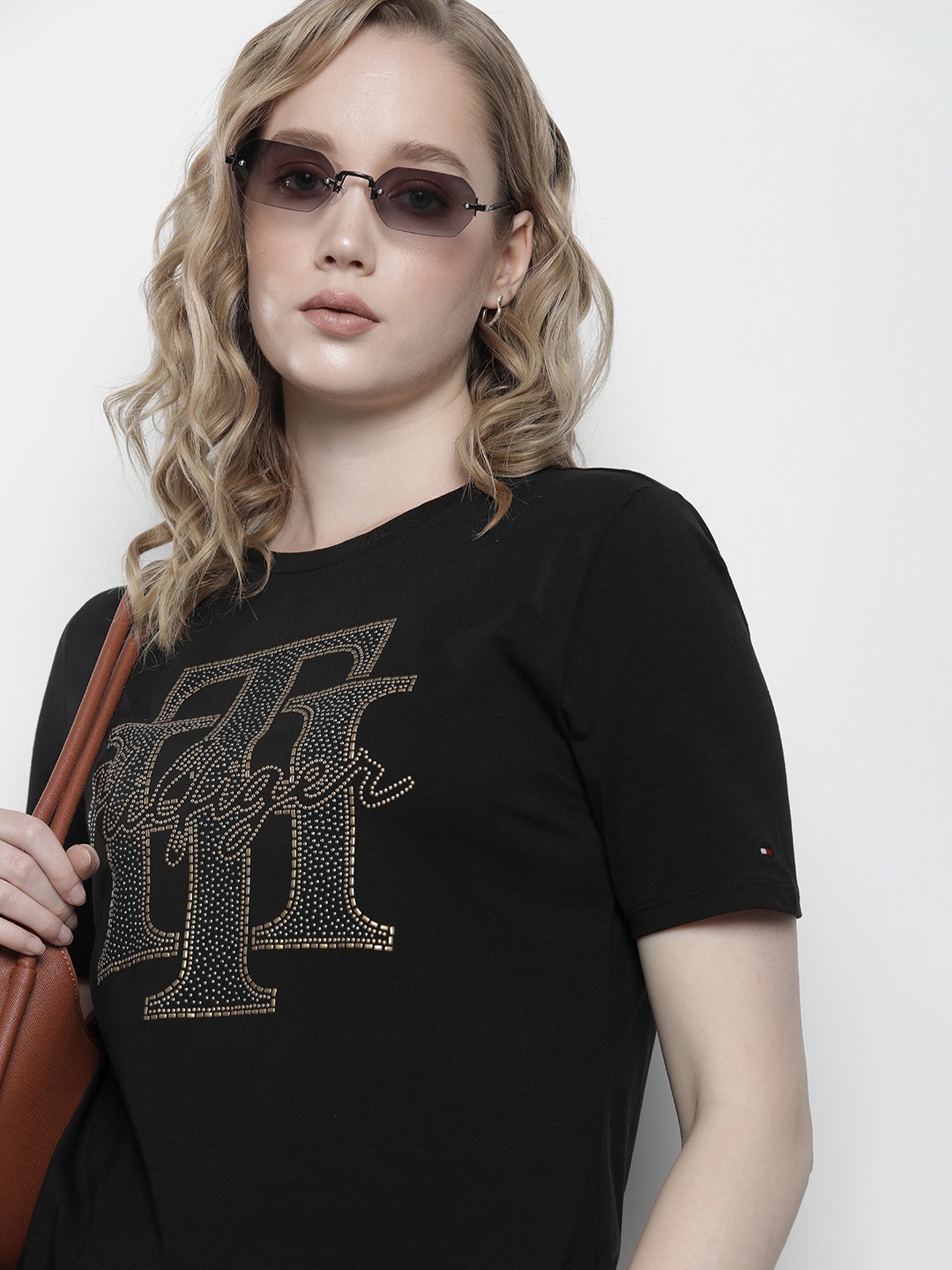 

Tommy Hilfiger Embellished Brand Logo Pure Cotton T-shirt, Black