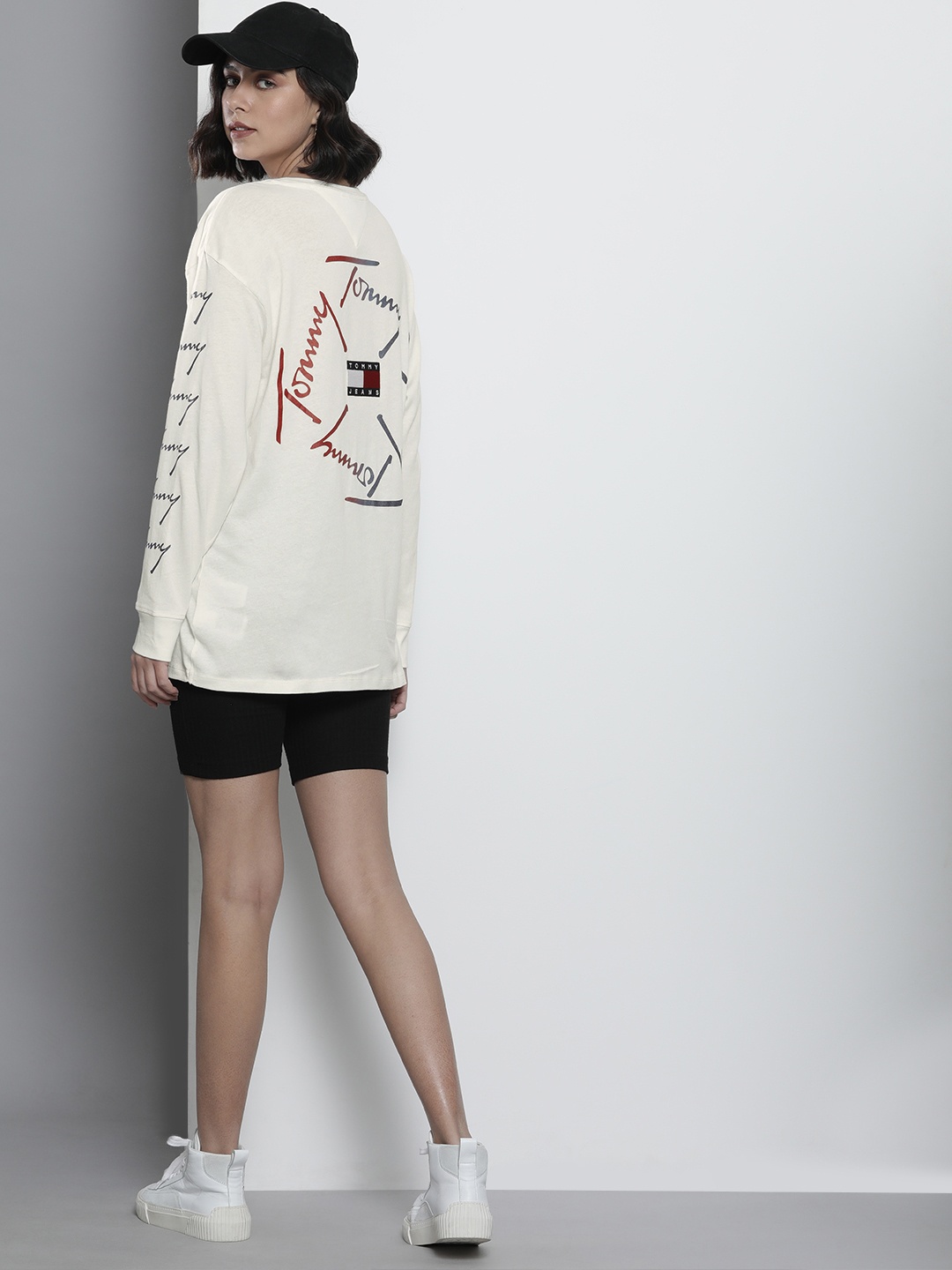 

Tommy Hilfiger Women White Brand Logo Printed T-shirt