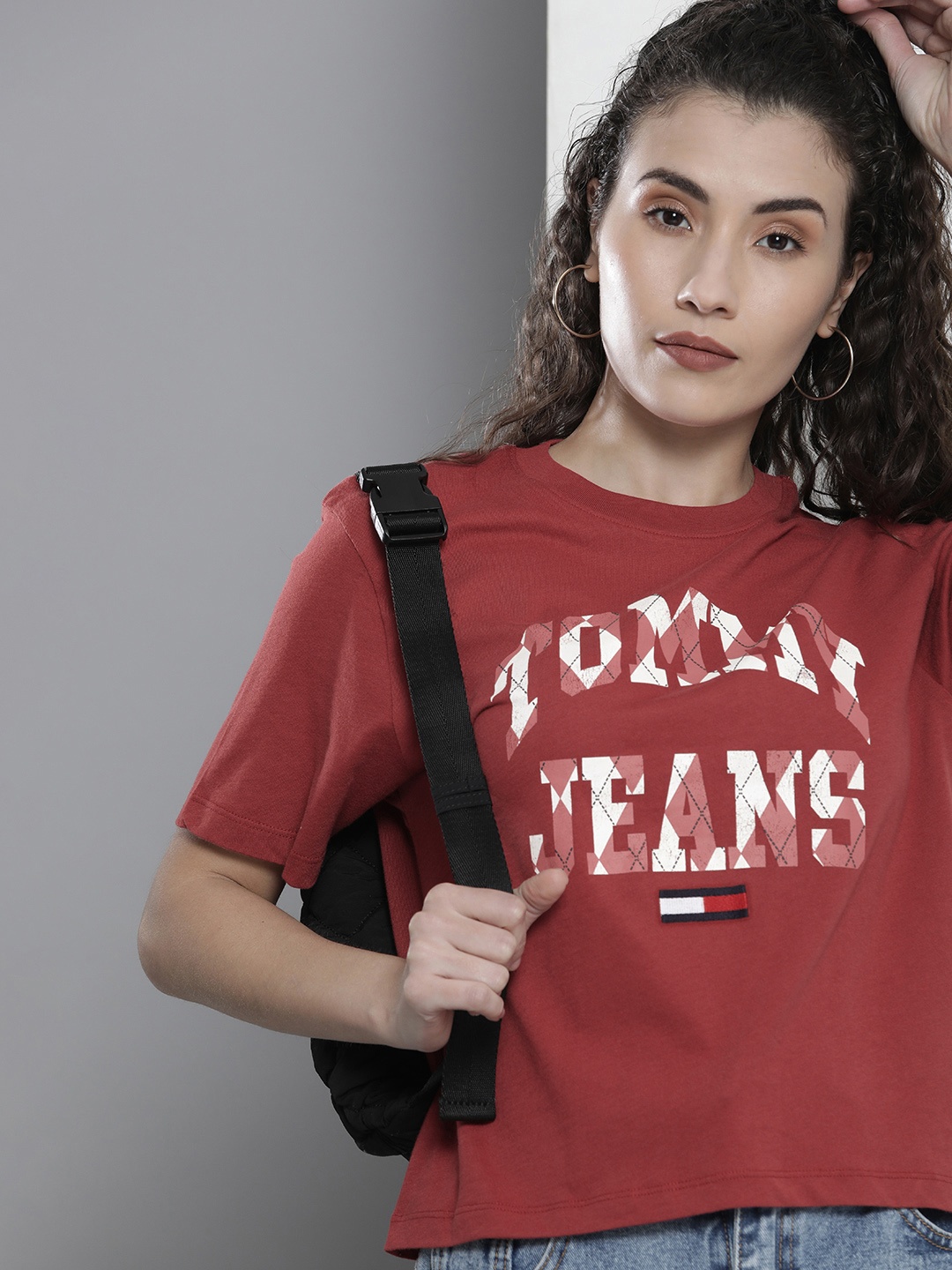 

Tommy Hilfiger Women Rust Red Brand Logo Printed Pure Cotton T-shirt