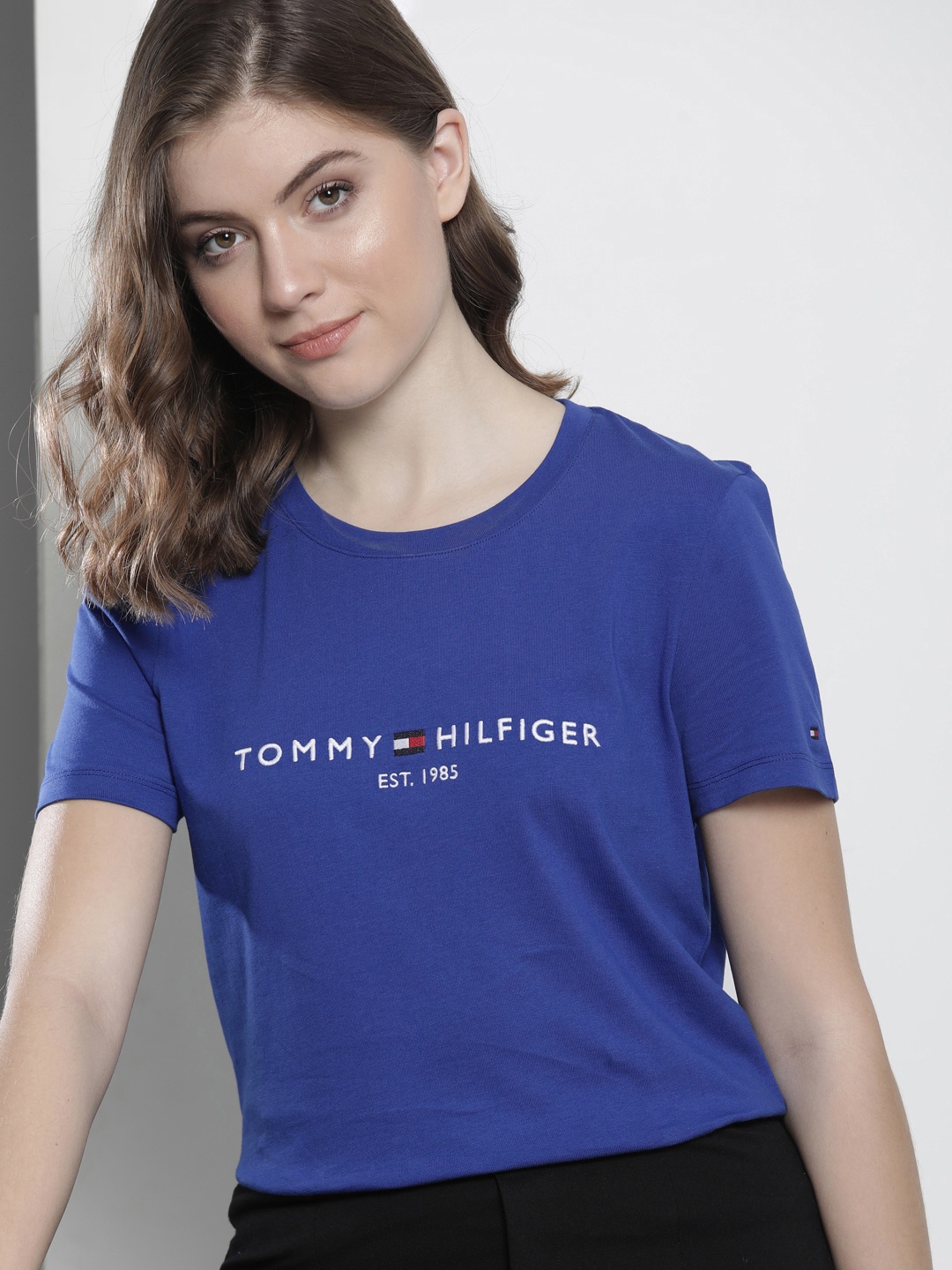 

Tommy Hilfiger Women Blue Brand Logo Printed Pure Cotton T-shirt