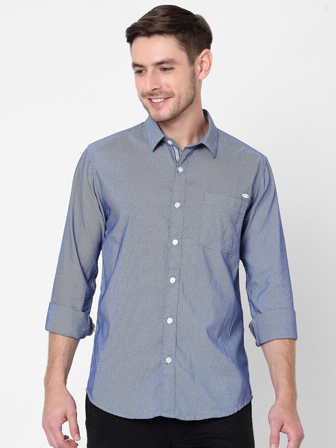 

Mufti Men Blue Slim Fit Solid Casual Shirt