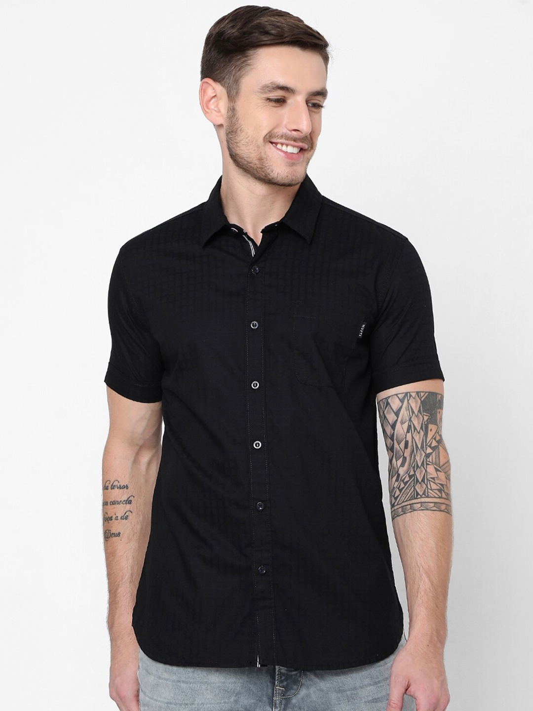 

Mufti Men Black Slim Fit Micro Checks Pure Cotton Casual Shirt