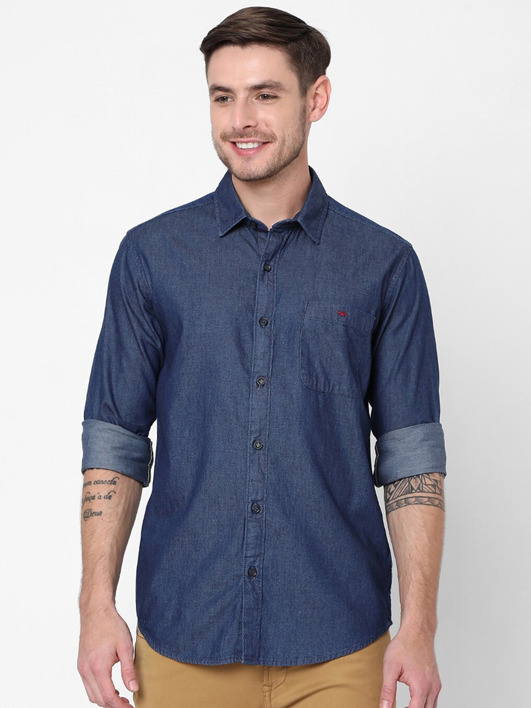 

Mufti Men Blue Slim Fit Pure Cotton Casual Shirt