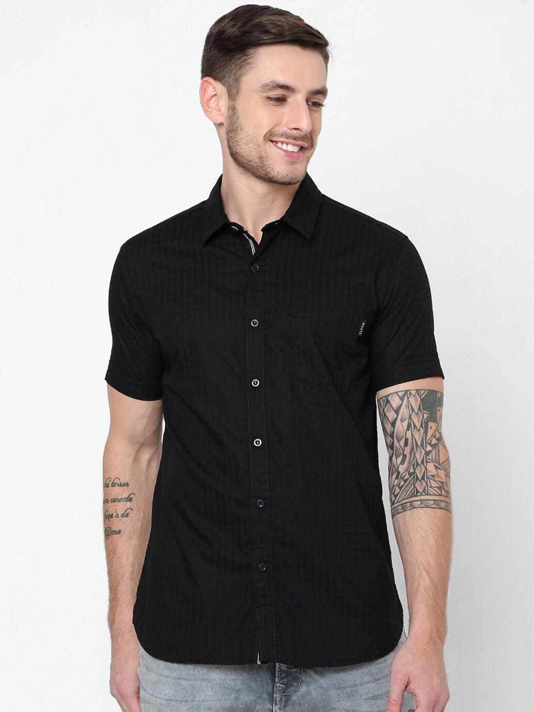 

Mufti Men Black Slim Fit Micro Checks Pure Cotton Casual Shirt