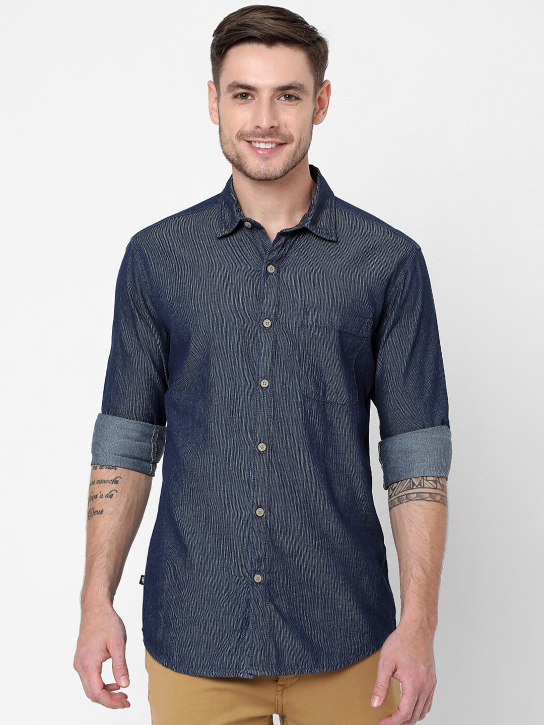 

Mufti Men Blue Slim Fit Pure Cotton Casual Shirt