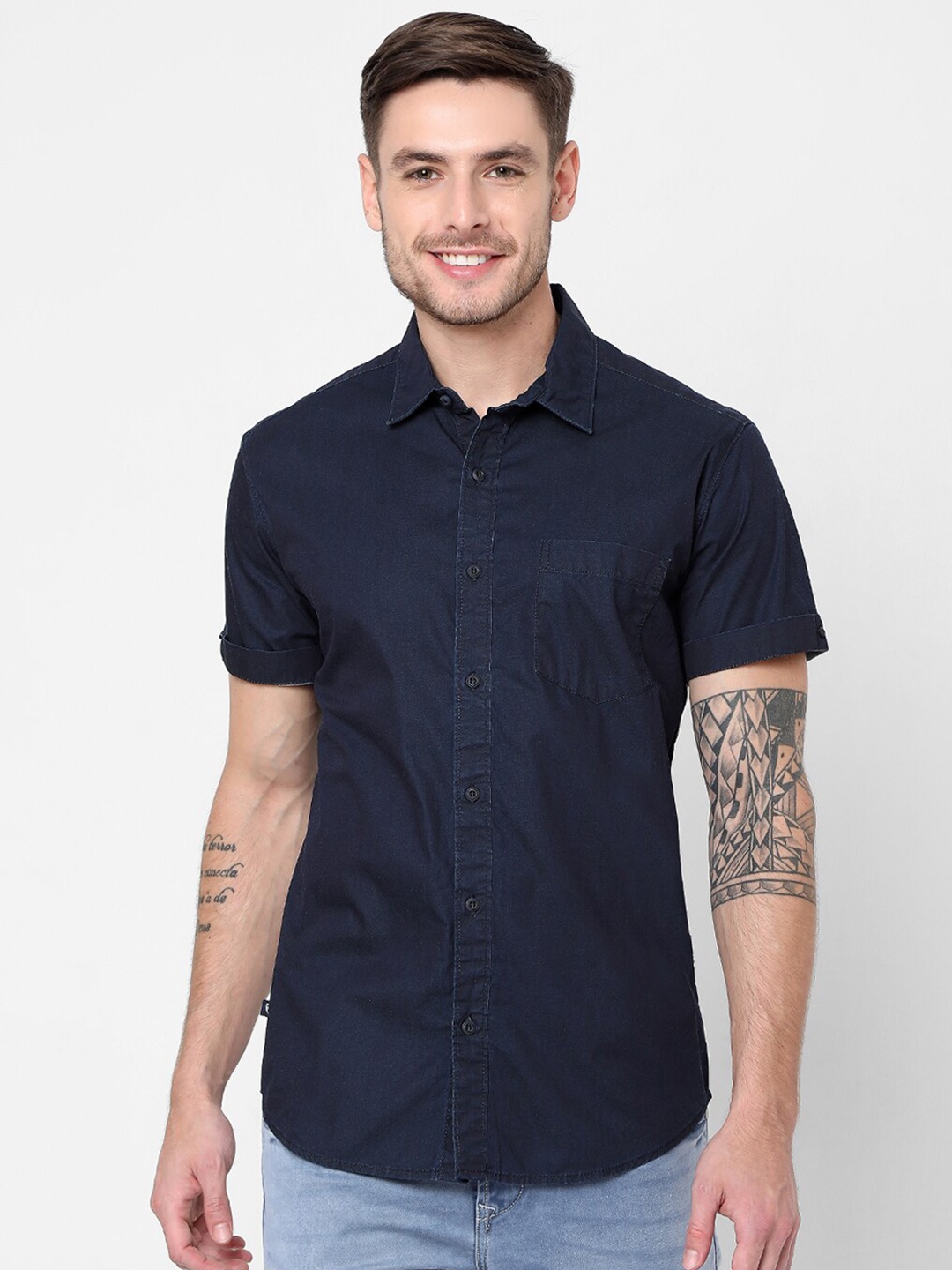 

Mufti Men Blue Slim Fit Pure Cotton Casual Shirt