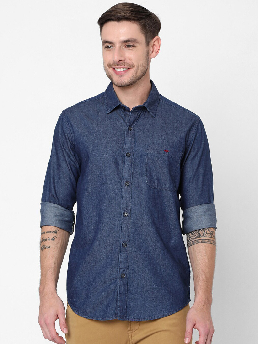 

Mufti Men Blue Slim Fit Pure Cotton Casual Shirt