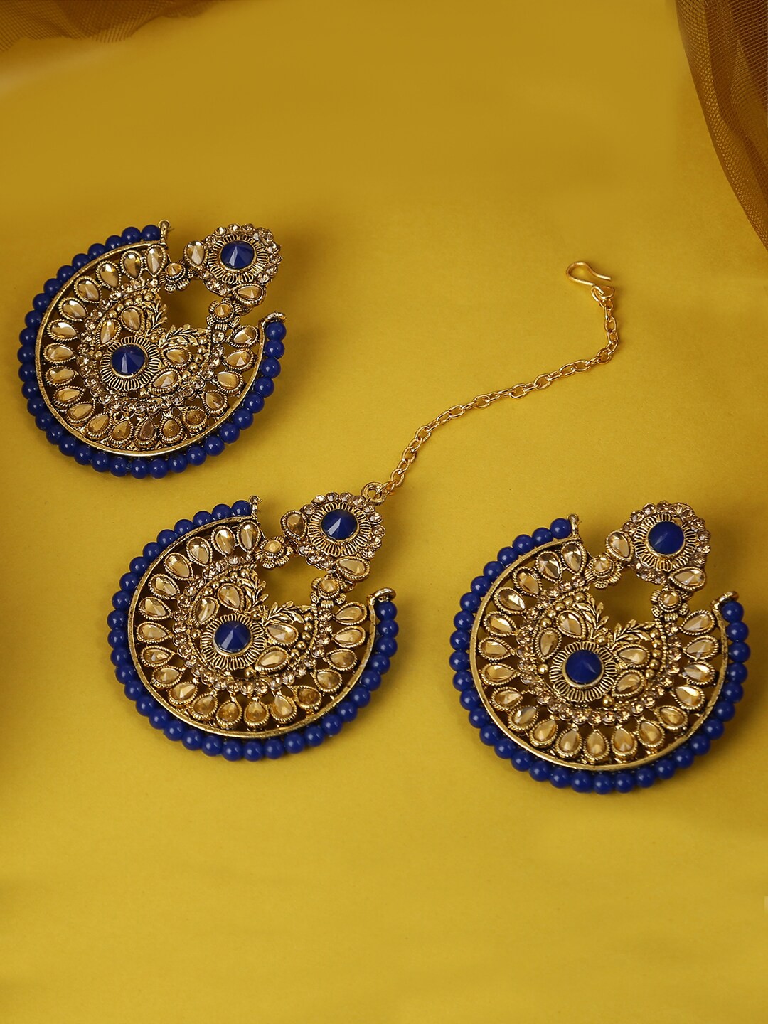 

LIVE EVIL Navy Blue & Gold-Toned & Plated Kundan Maang Tikka With Earrings Set