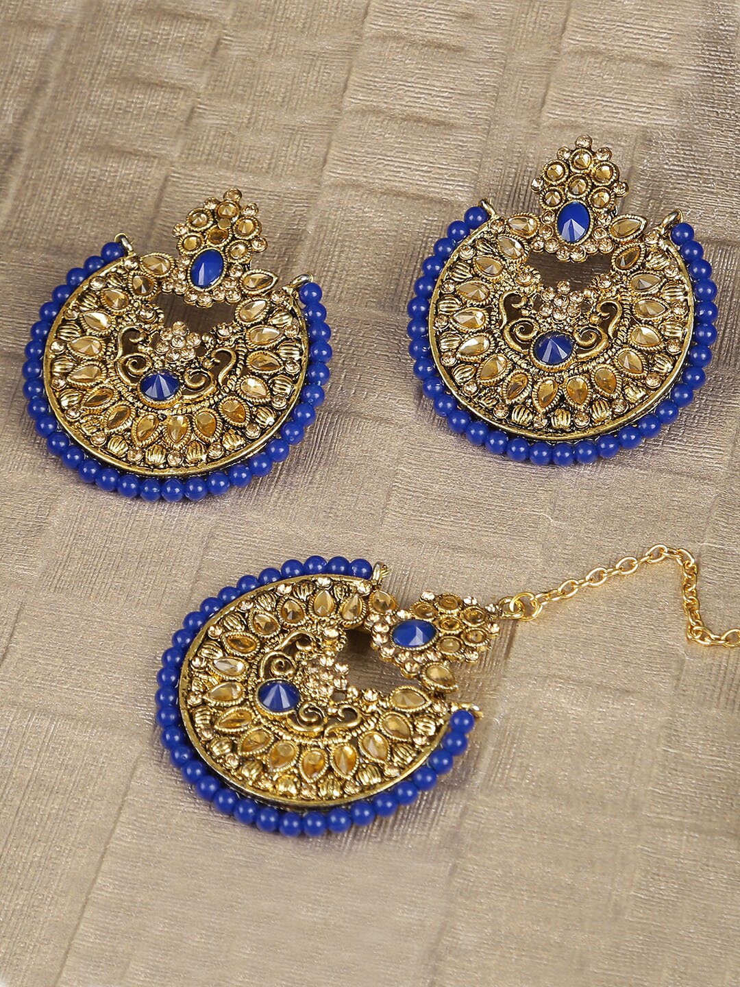 

LIVE EVIL Navy Blue & Gold-Toned & Plated Kundan Maang Tikka With Earrings Set