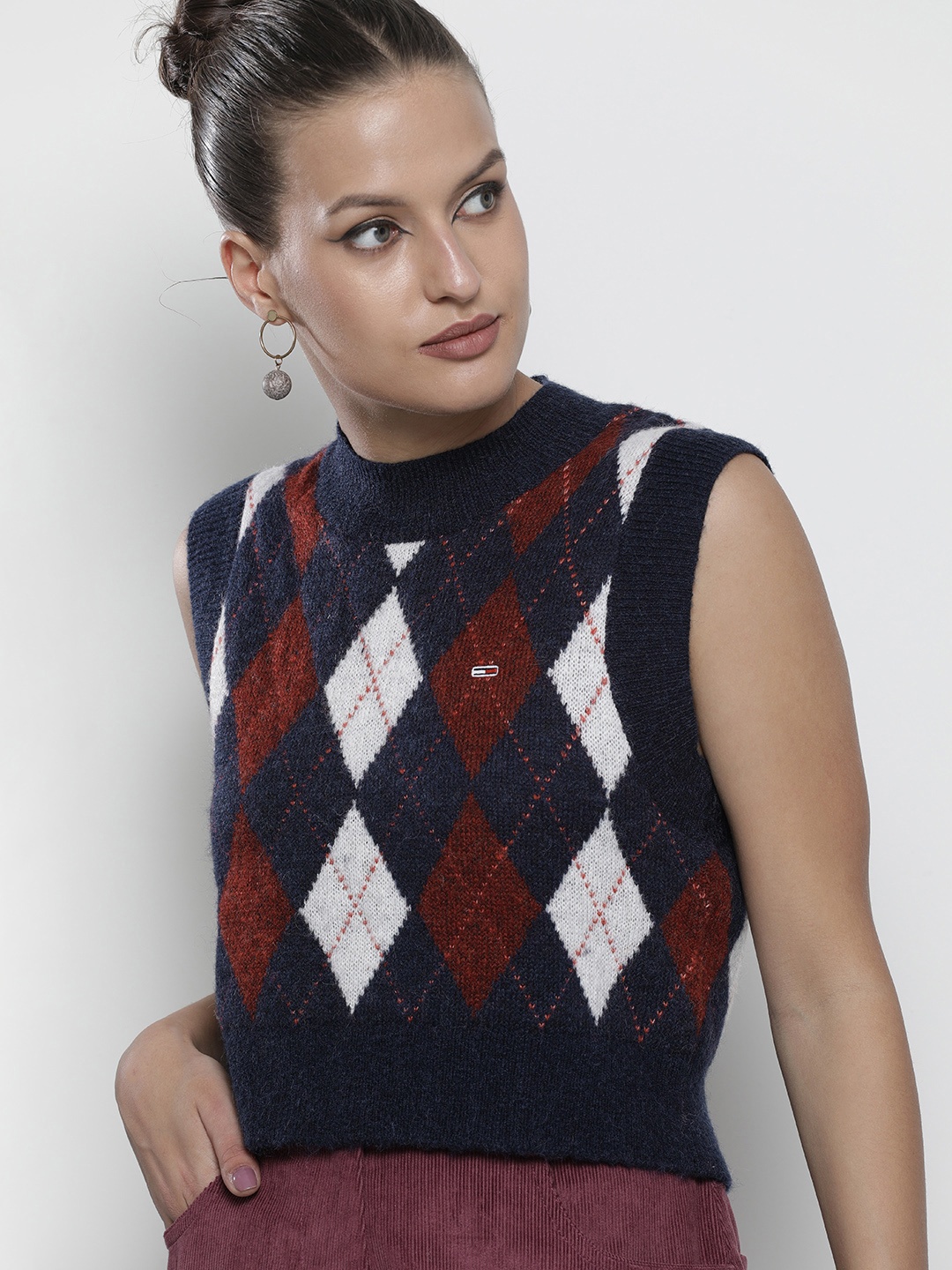 

Tommy Hilfiger Women Navy Blue & White Printed Pullover