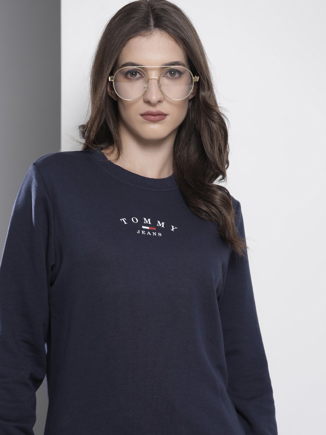 

Tommy Hilfiger Women Navy Blue Brand Logo Embroidered Sweatshirt