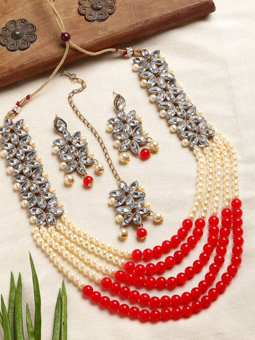 

ZENEME Gold-Plated Red & White Kundan Studded & Beaded Jewellery Set