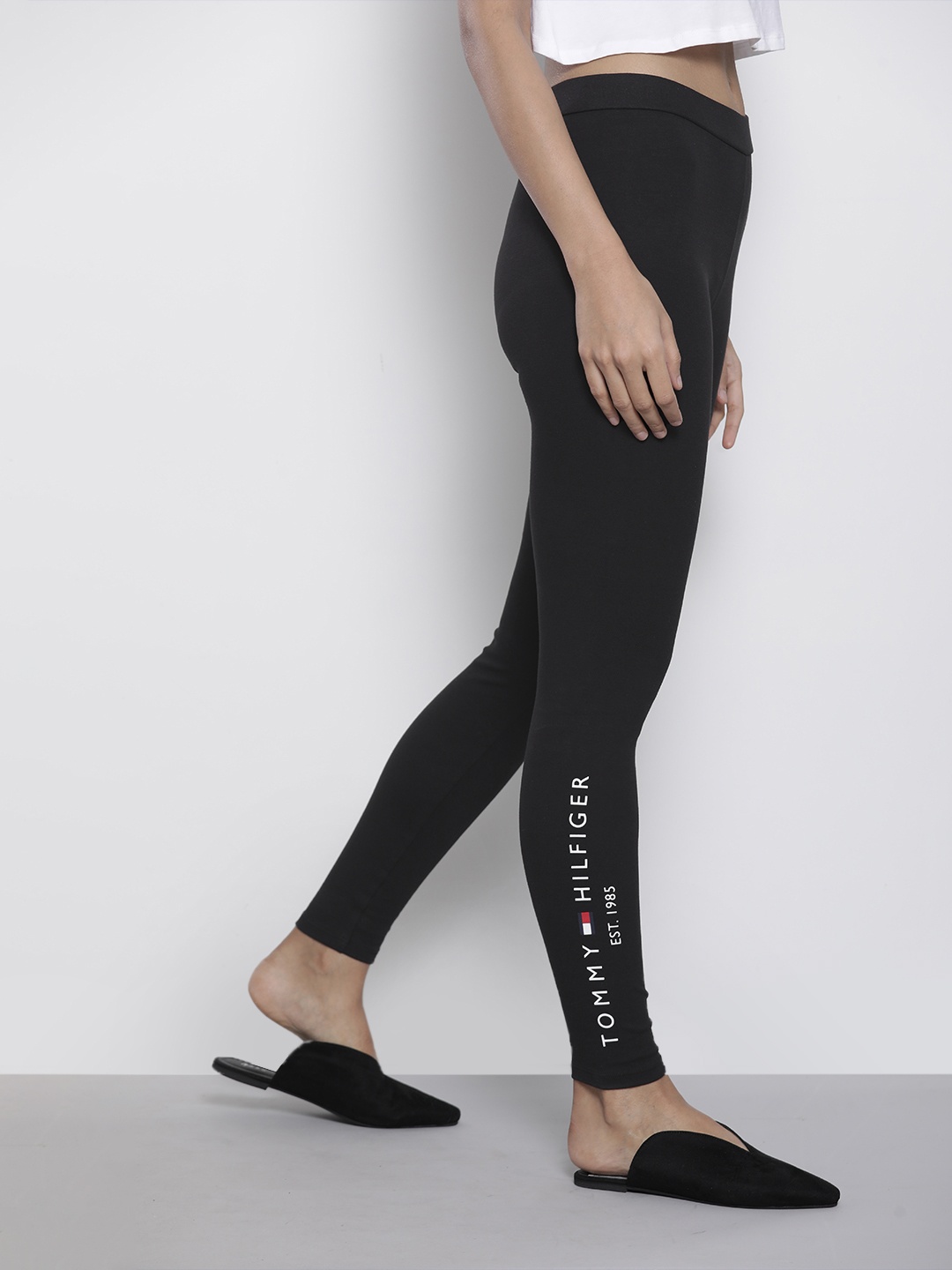 

Tommy Hilfiger Women Black Skinny Fit Brand Logo Printed Leggings