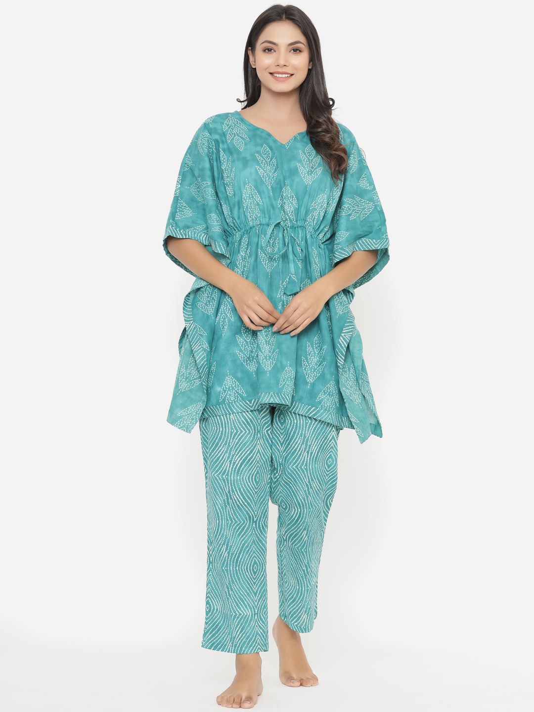 

JISORA Women Green & White Printed Pure Cotton Kaftan Night suit