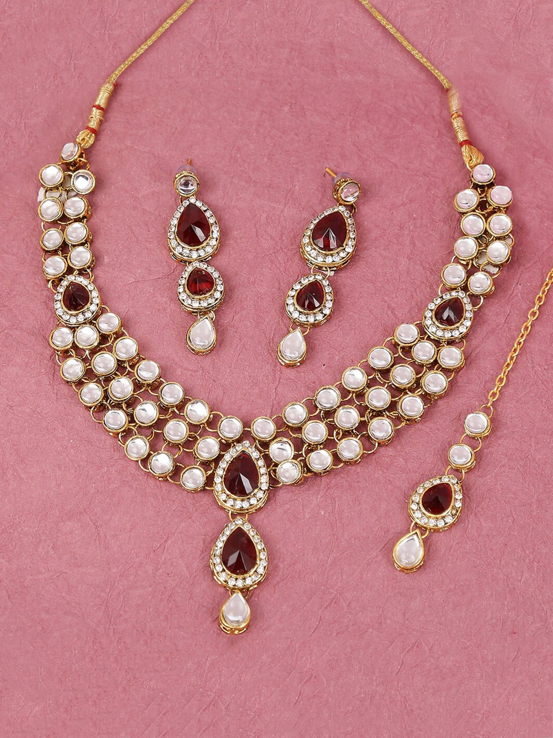 

LIVE EVIL Red & White Kundan Studded Gold-Plated Jewellery Set