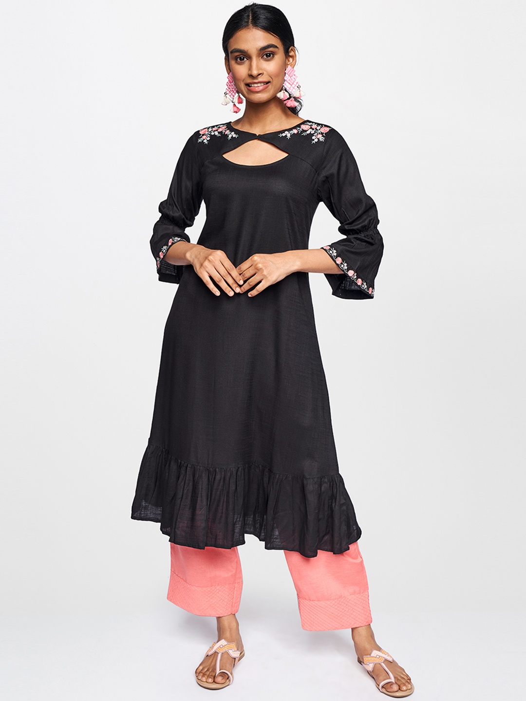 

Global Desi Women Black Embroidered Keyhole Neck Kurta
