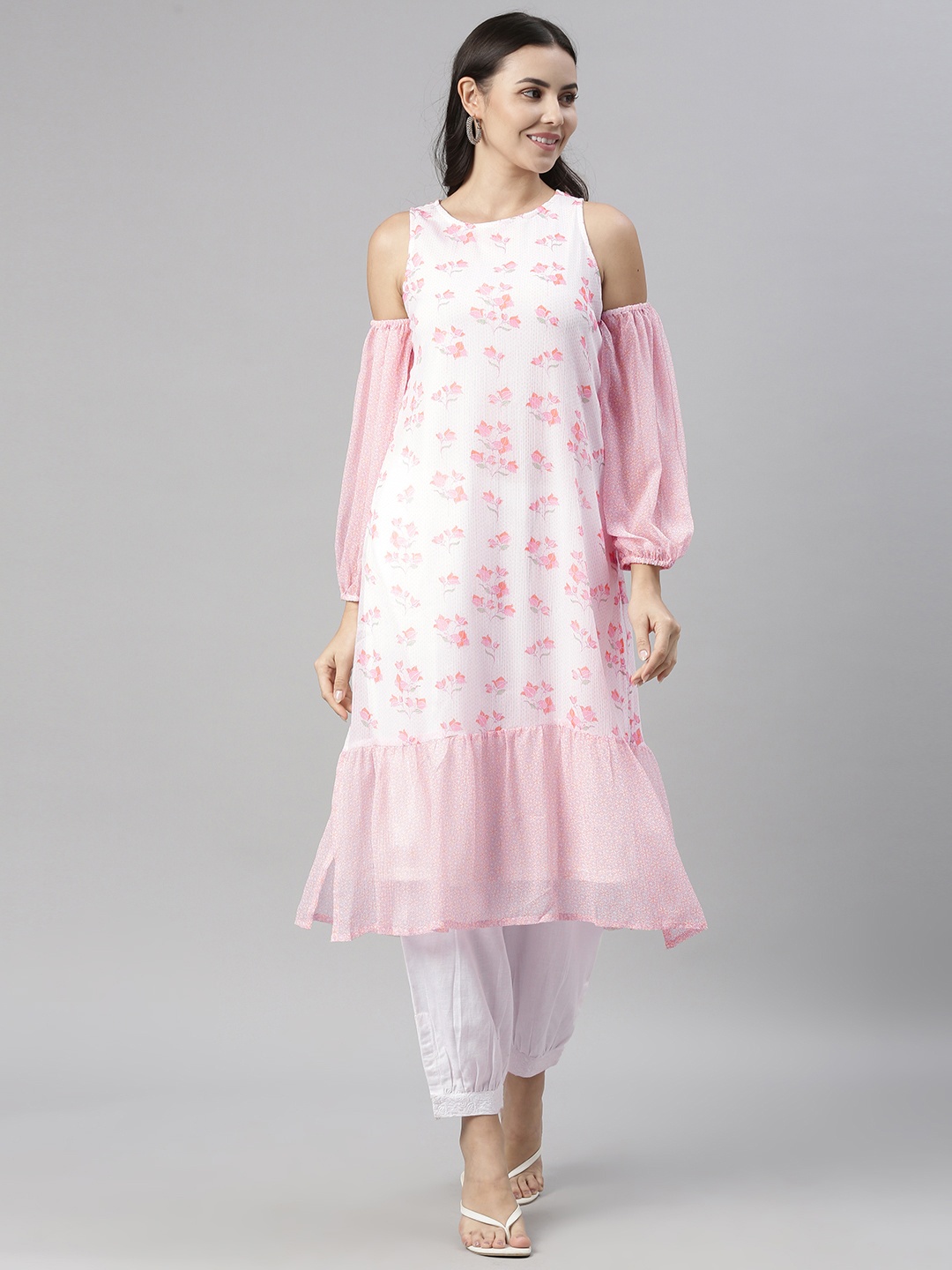 

Global Desi Women Pink & Multicoloured Floral Printed Flounce Kurta