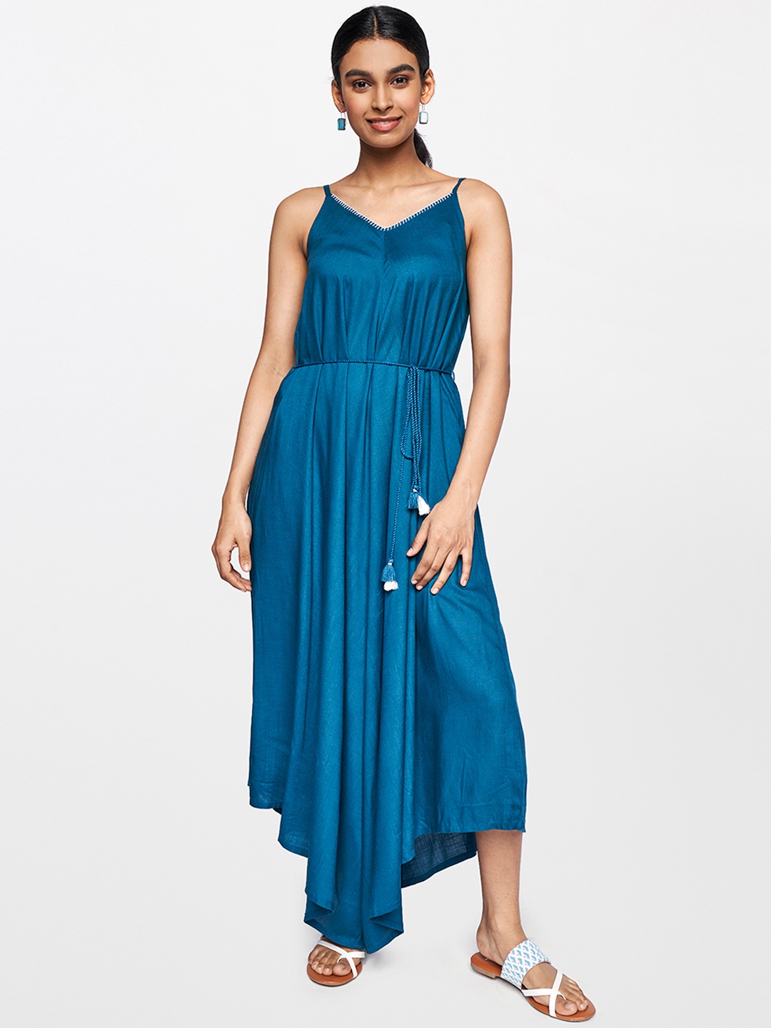 

Global Desi Women Teal Blue Solid Sleeveless Culotte Jumpsuit With Waist Tie-Ups