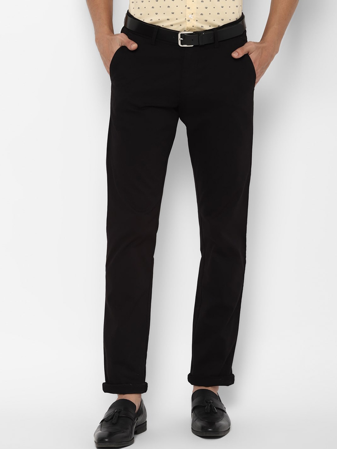 

Allen Solly Men Black Solid Slim Fit Chinos