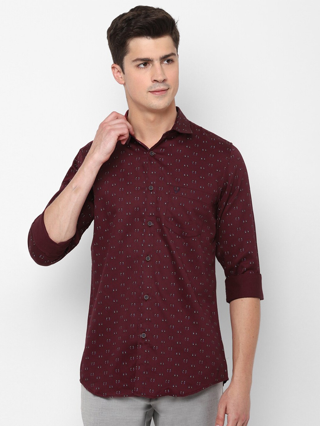 

Allen Solly Men Maroon Slim Fit Printed Pure Cotton Casual Shirt
