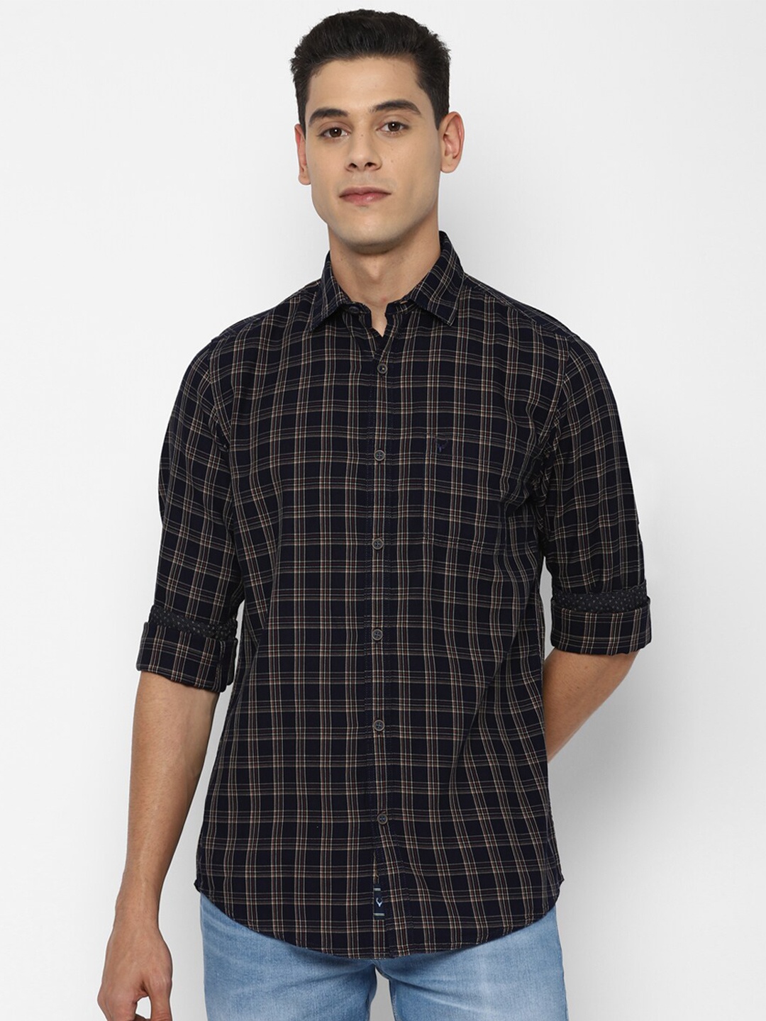 

Allen Solly Men Black Slim Fit Checked Pure Cotton Casual Shirt