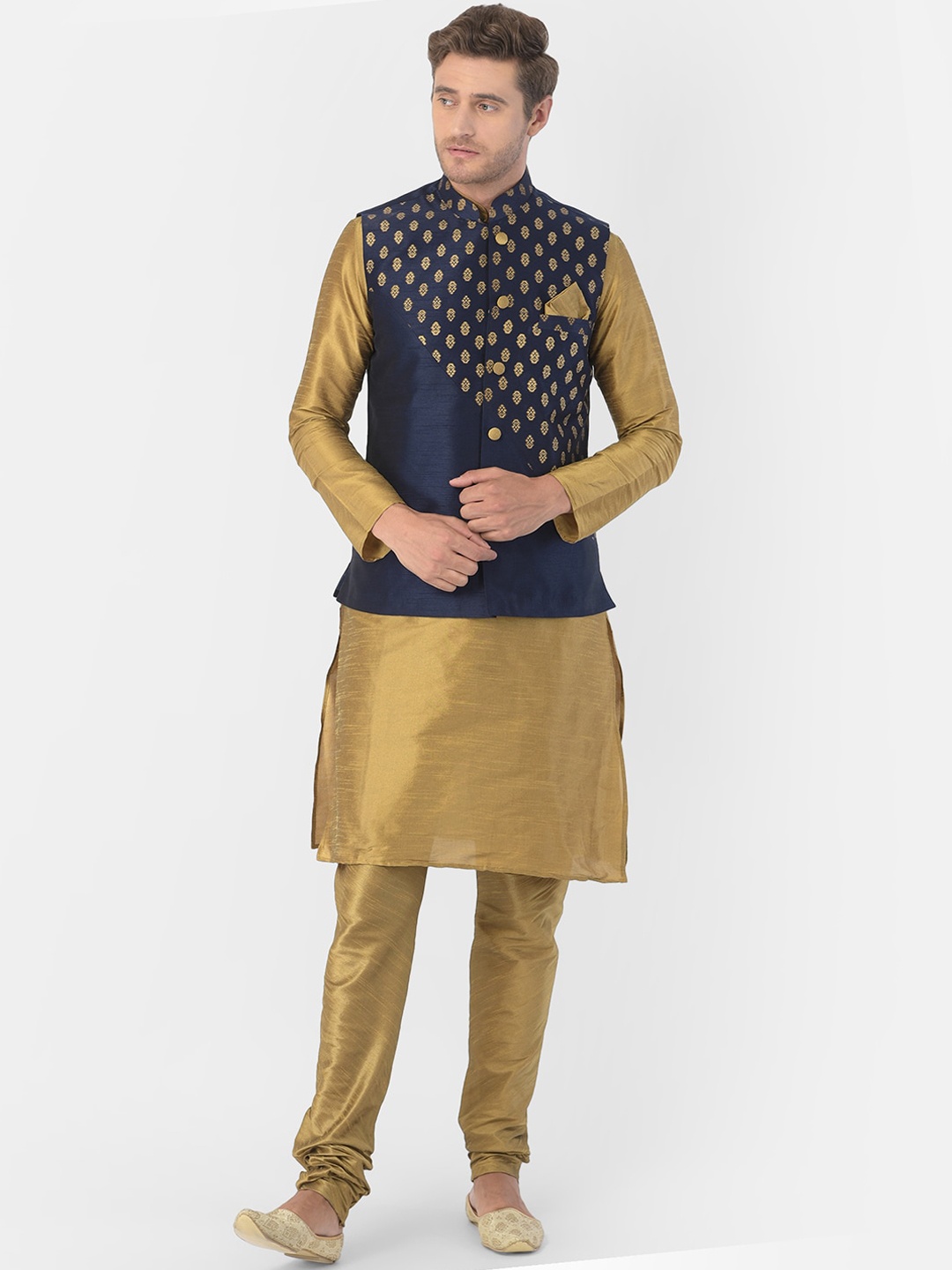 

DEYANN Men Navy Blue Dupion Silk Kurta & Churidar With Nehru Jacket