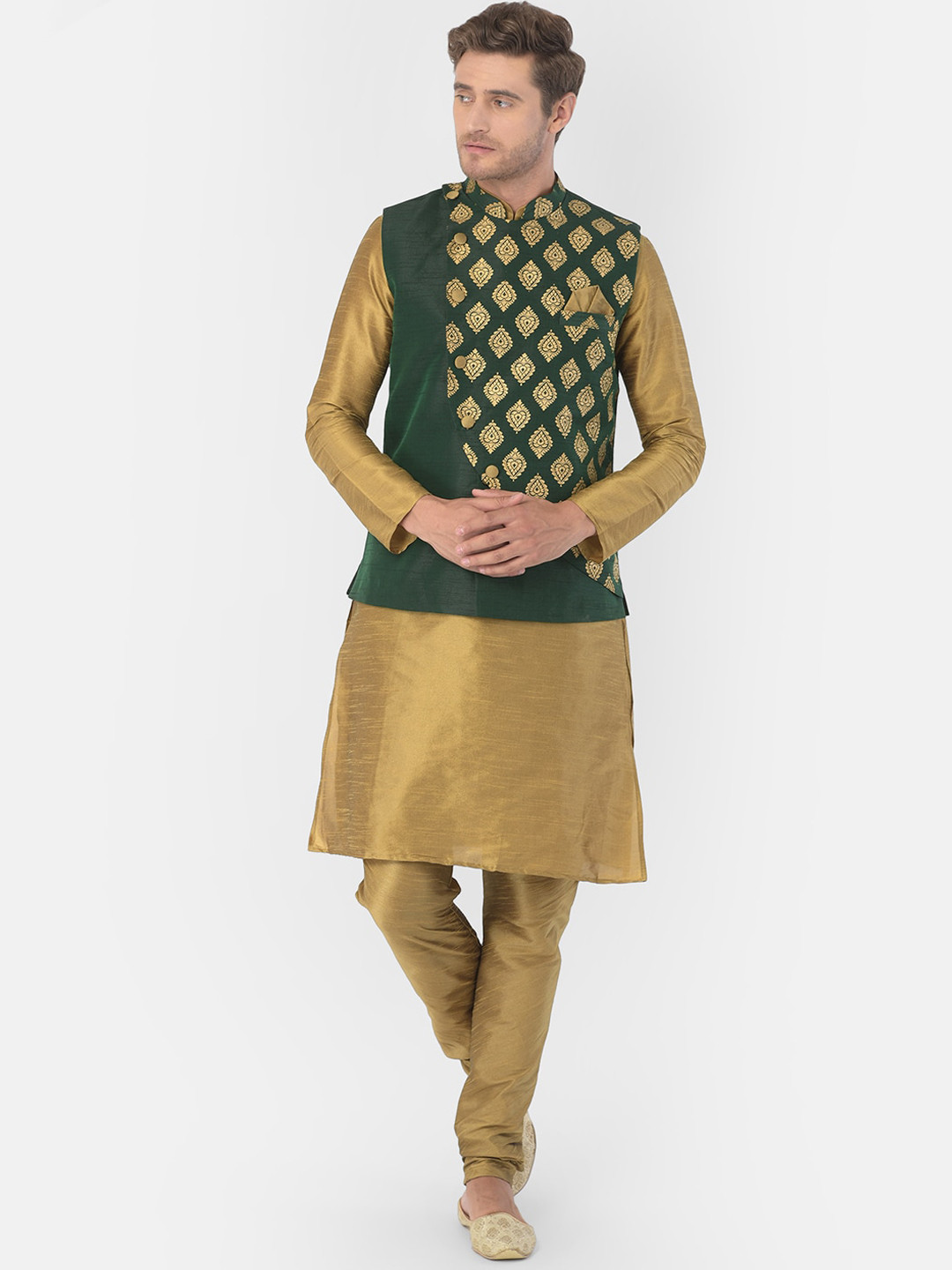 

DEYANN Men Green & Gold-Toned Woven Design Dupion Silk Kurta with Churidar & Nehru Jacket