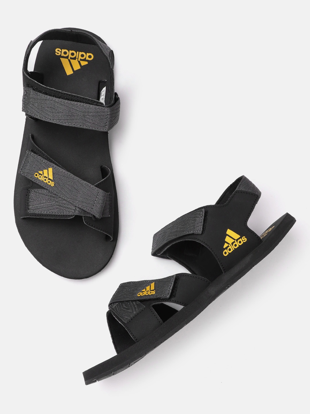 

ADIDAS Men Charcoal Grey & Black Woven Design Trigno Sports Sandals