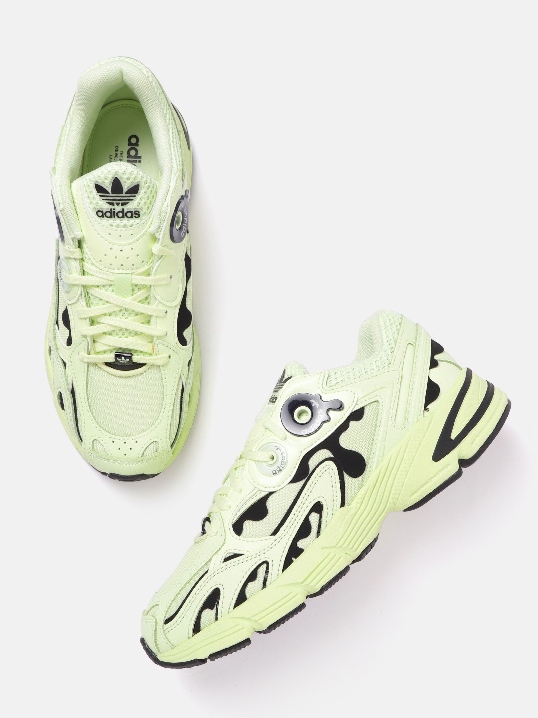 

ADIDAS Originals Women Green & Black Woven Design Astir Sneakers