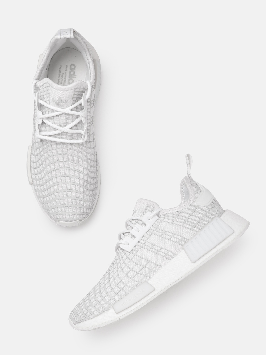 

ADIDAS Originals Unisex White Solid Woven Design NMD_R1 Sneakers