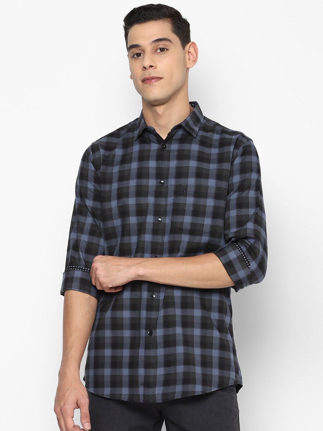 

Allen Solly Men Black Slim Fit Checked Casual Shirt